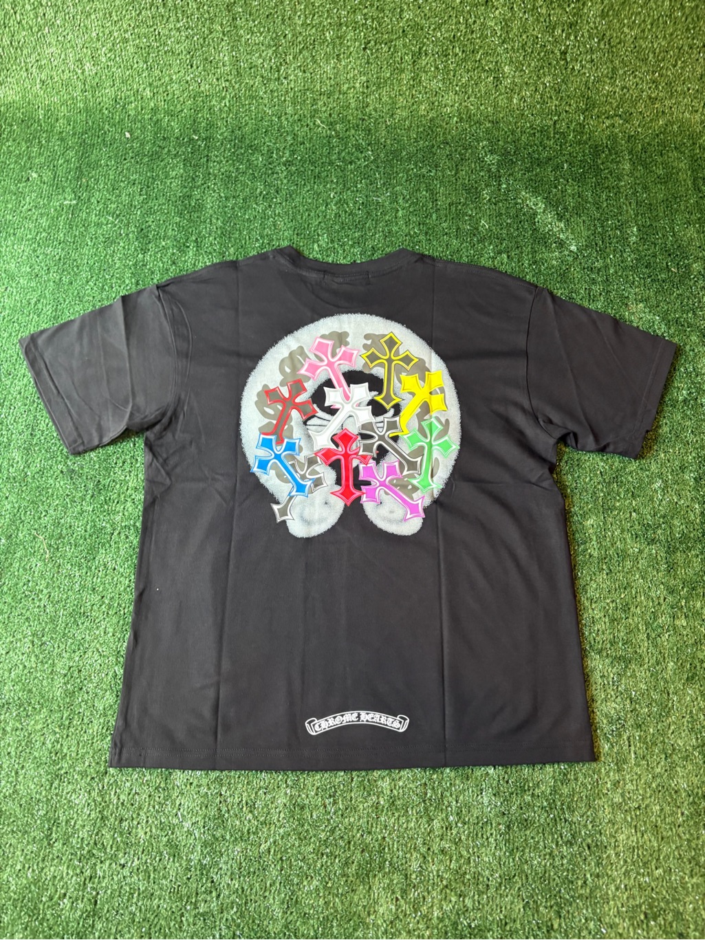 Men's Black Short Sleeve Tee With Pink Graphic — image 2 of 6